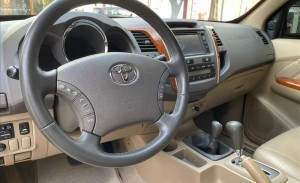 TOYOTA HILUX SW4 3.0 SRV 4X4 7 Lugares 16V Turbo Intercooler 2010/2011