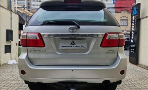 TOYOTA HILUX SW4 3.0 SRV 4X4 7 Lugares 16V Turbo Intercooler 2010/2011