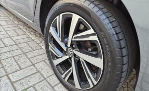 VOLKSWAGEN VIRTUS 1.0 200 TSI Highline 2023/2024
