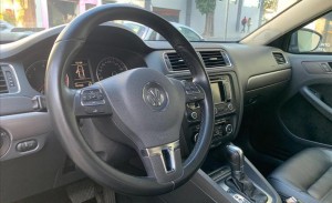 VOLKSWAGEN JETTA 2.0 TSI Highline 200cv 2012/2012