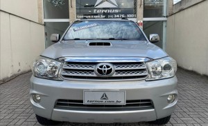 TOYOTA HILUX SW4 3.0 SRV 4X4 7 Lugares 16V Turbo Intercooler 2010/2011