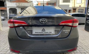 TOYOTA YARIS 1.5 16V Sedan XS Connect 2021/2022