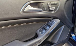 MERCEDES-BENZ GLA 200 1.6 CGI Advance 7g-dct 2018/2018