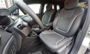 RENAULT CAPTUR 2.0 16V Intense 2020/2021