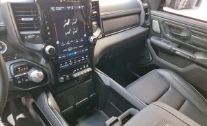 RAM 1500 5.7 V8 Limited Night Edition CD 4X4 2023/2024