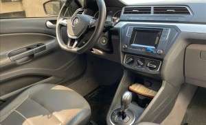 VOLKSWAGEN VOYAGE 1.6 MSI Totalflex Highline I-motion 2017/2017