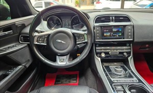 JAGUAR XE 2.0 16V SI4 Turbo R-sport 2016/2017