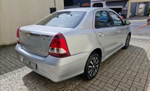 TOYOTA ETIOS 1.5 XLS Sedan 16V 2018/2019