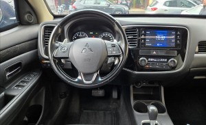 MITSUBISHI OUTLANDER 3.0 GT 4X4 V6 24V 2015/2016