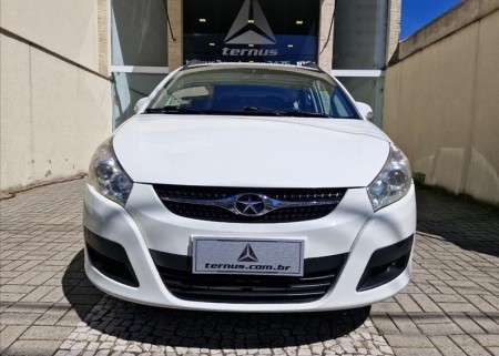 J6 2012 usado