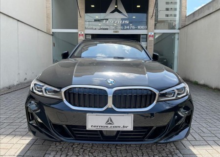 320i 2024 usado