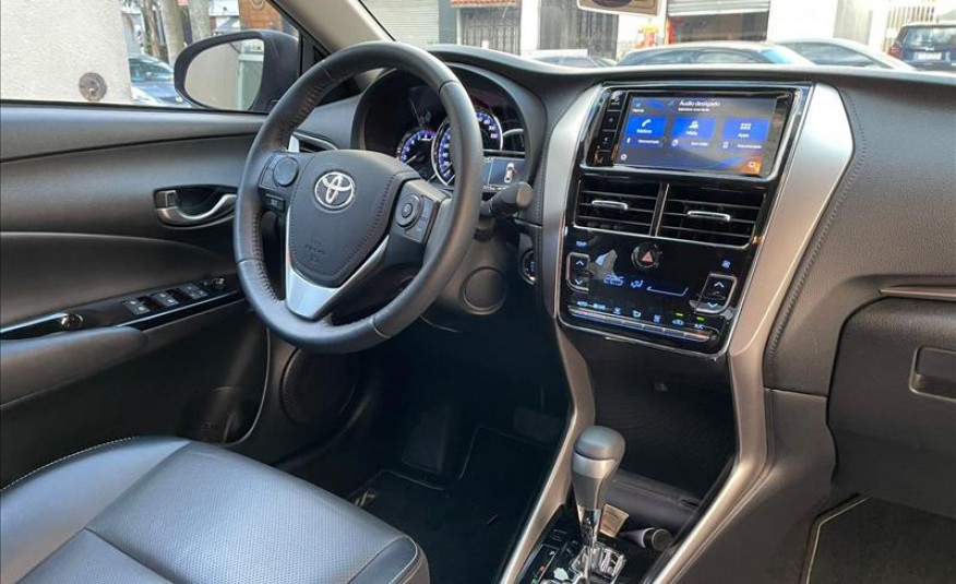 TOYOTA YARIS 1.5 16V Sedan XS Connect 2021/2022