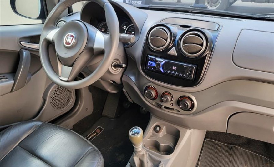 FIAT PALIO 1.4 MPI Attractive 8V 2012/2013