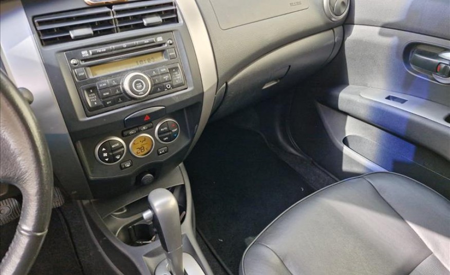NISSAN LIVINA 1.8 SL 16V 2012/2013