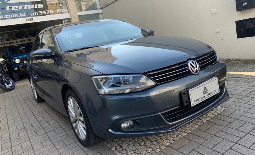 VOLKSWAGEN JETTA 2.0 TSI Highline 200cv 2012/2012