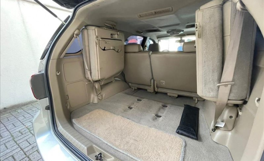 TOYOTA HILUX SW4 3.0 SRV 4X4 7 Lugares 16V Turbo Intercooler 2010/2011