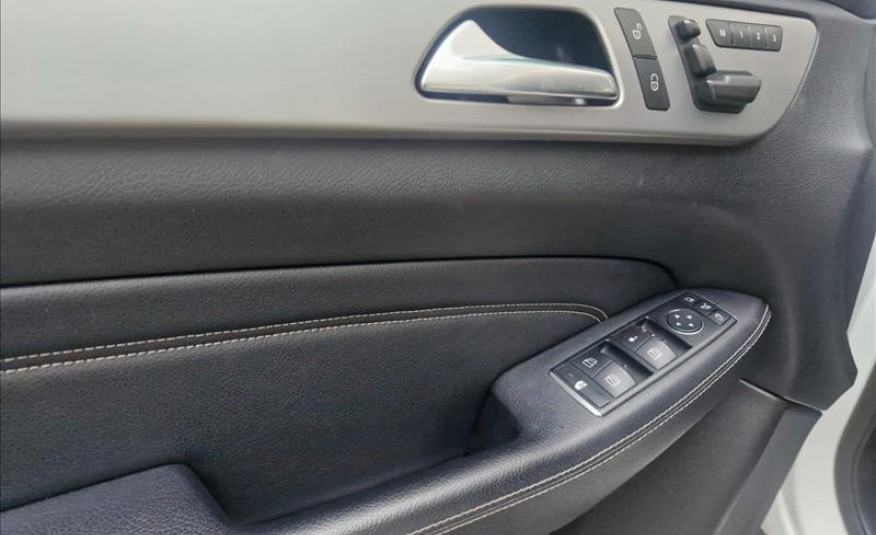 MERCEDES-BENZ ML 350 3.0 Bluetec Sport V6 2015/2015