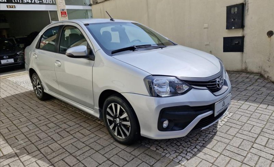 TOYOTA ETIOS 1.5 XLS Sedan 16V 2018/2019
