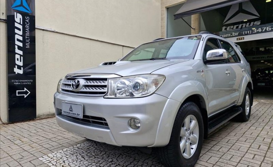 TOYOTA HILUX SW4 3.0 SRV 4X4 7 Lugares 16V Turbo Intercooler 2010/2011