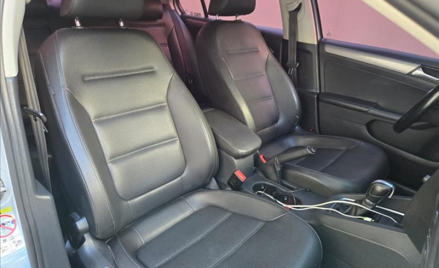 VOLKSWAGEN JETTA 1.4 16V TSI Comfortline 2017/2018