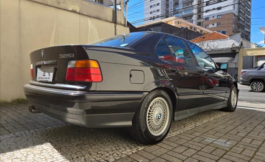 BMW 325I 2.5 Sedan 24V 1993/1993