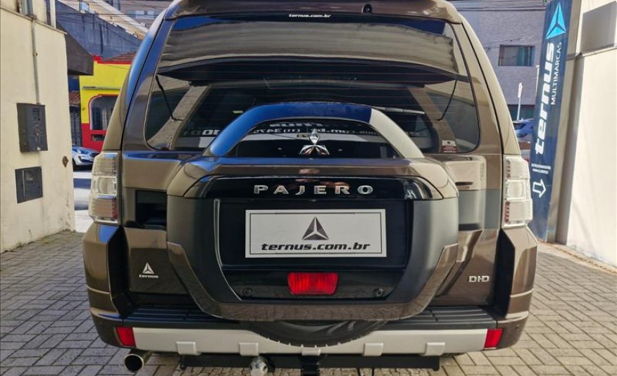 MITSUBISHI PAJERO FULL 3.2 HPE 4X4 16V Turbo Intercooler 2017/2018