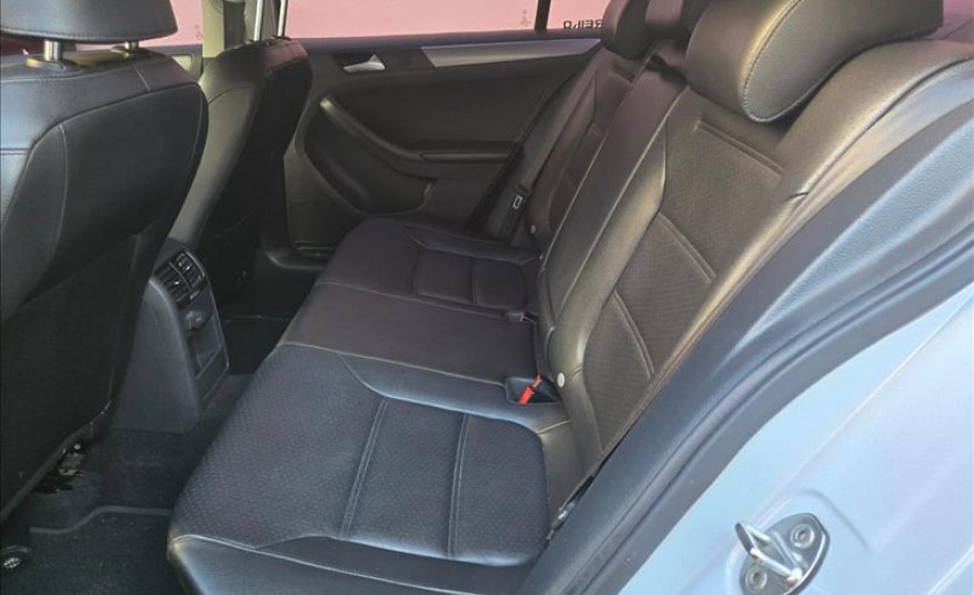 VOLKSWAGEN JETTA 1.4 16V TSI Comfortline 2017/2018
