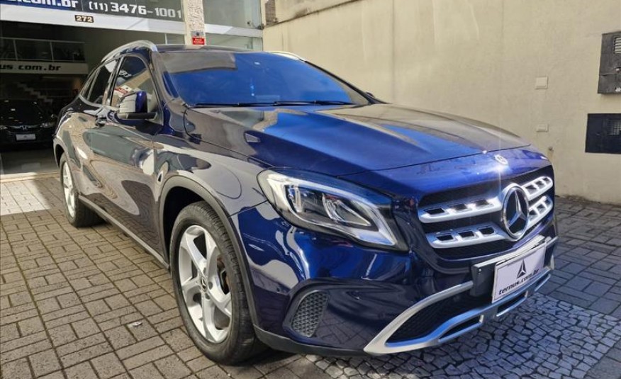 MERCEDES-BENZ GLA 200 1.6 CGI Advance 7g-dct 2018/2018