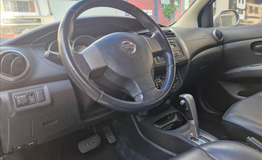 NISSAN LIVINA 1.8 SL 16V 2012/2013