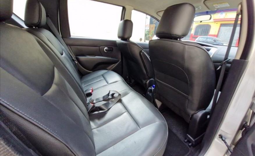 NISSAN LIVINA 1.8 SL 16V 2012/2013