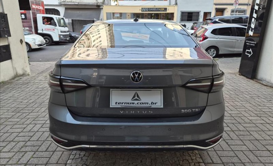 VOLKSWAGEN VIRTUS 1.0 200 TSI Highline 2023/2024