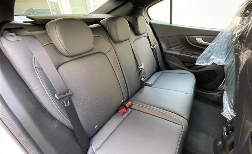 FIAT FASTBACK 1.0 Turbo 200 Hybrid Impetus 2025/2026