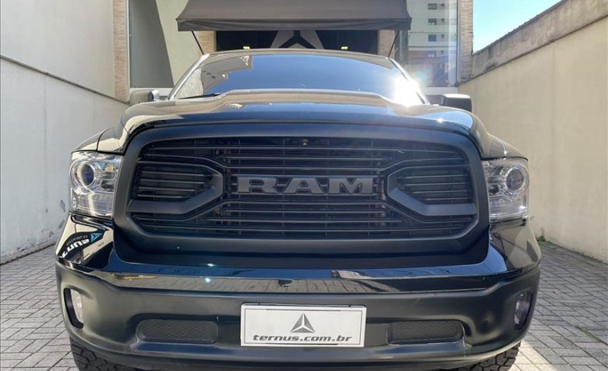 RAM CLASSIC 5.7 V8 Laramie CD 4X4 2023/2023