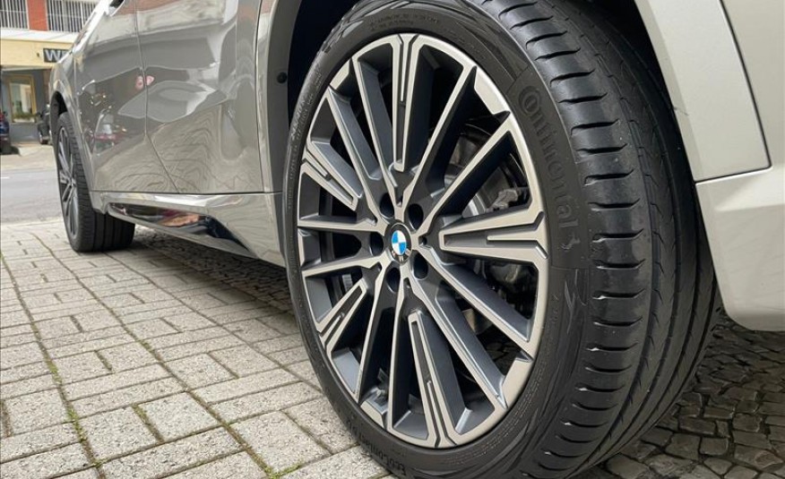 BMW X1 2.0 16V Turbo Sdrive20i M Sport 2023/2024