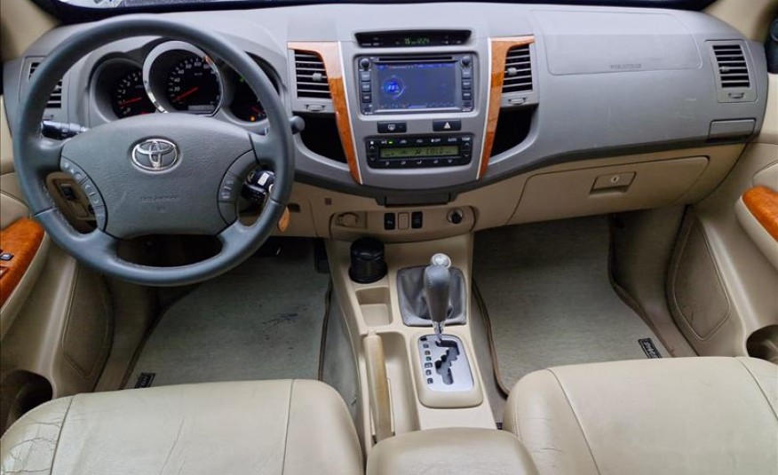 TOYOTA HILUX SW4 3.0 SRV 4X4 7 Lugares 16V Turbo Intercooler 2010/2011