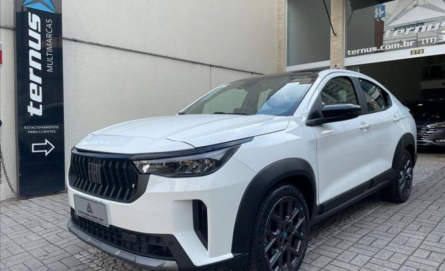 FIAT FASTBACK 1.0 Turbo 200 Hybrid Impetus 2025/2026