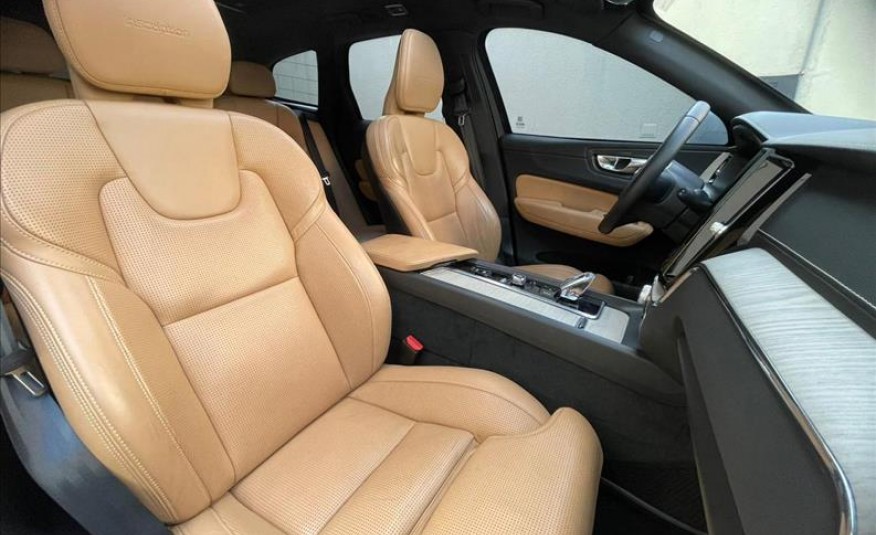 VOLVO XC60 2.0 T8 Hybrid Inscription AWD Geartronic 2019/2020