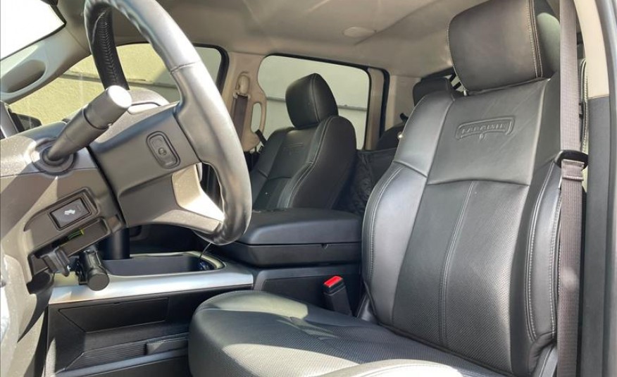 RAM CLASSIC 5.7 V8 Laramie CD 4X4 2023/2023