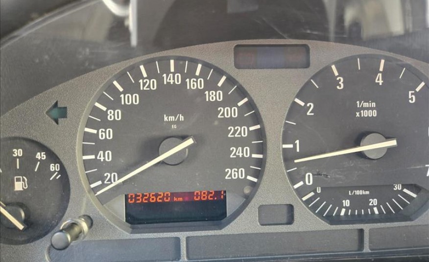 BMW 325I 2.5 Sedan 24V 1993/1993