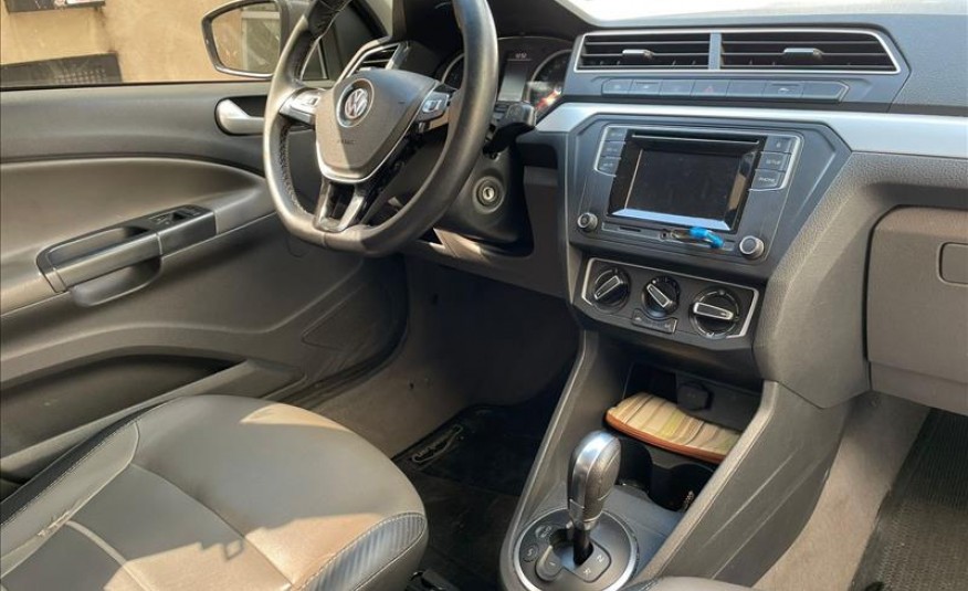 VOLKSWAGEN VOYAGE 1.6 MSI Totalflex Highline I-motion 2017/2017