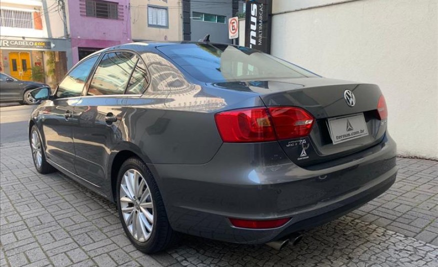 VOLKSWAGEN JETTA 2.0 TSI Highline 200cv 2012/2012