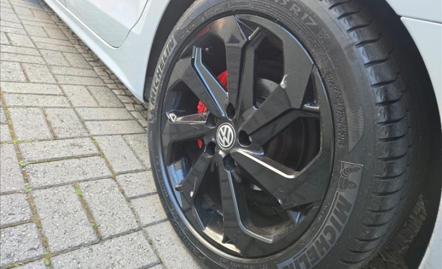 VOLKSWAGEN JETTA 1.4 16V TSI Comfortline 2017/2018