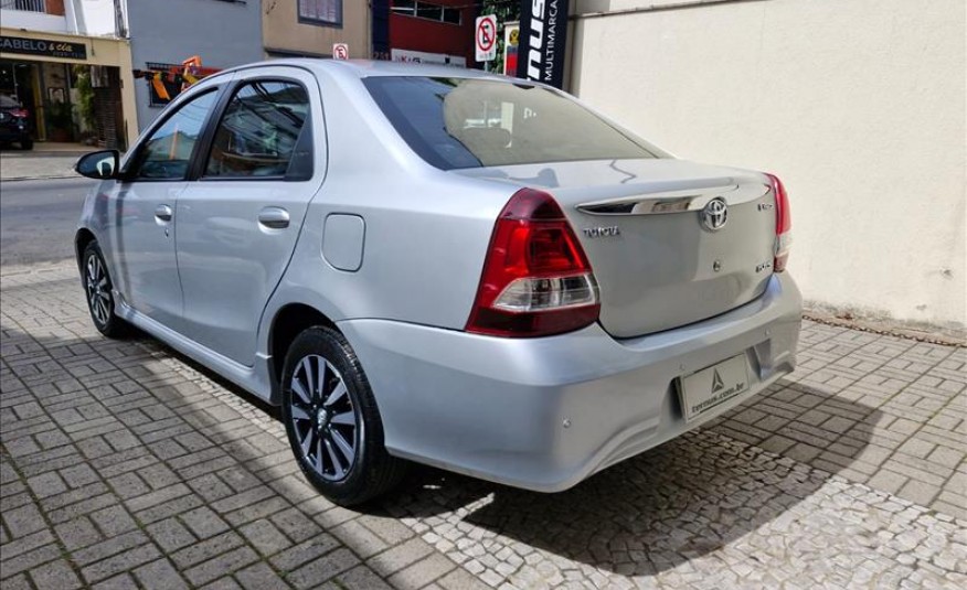 TOYOTA ETIOS 1.5 XLS Sedan 16V 2018/2019