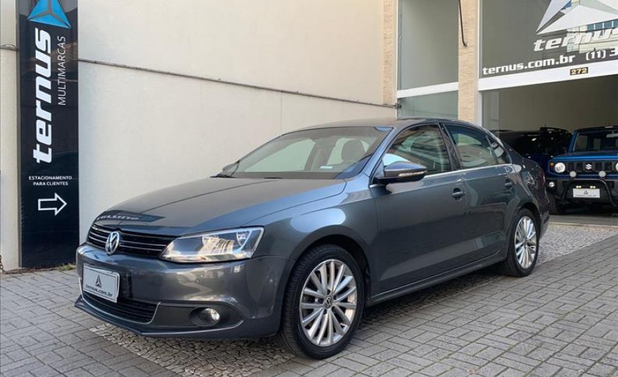 VOLKSWAGEN JETTA 2.0 TSI Highline 200cv 2012/2012