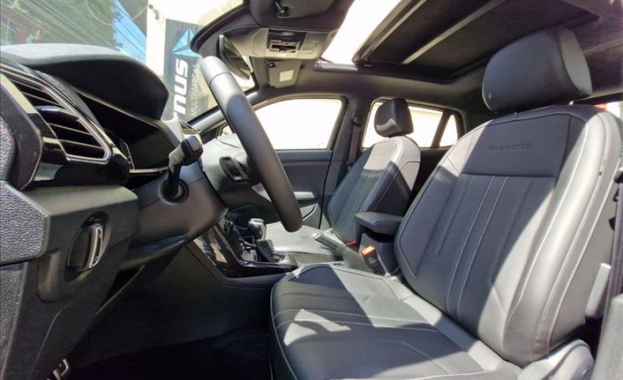 VOLKSWAGEN T-CROSS 1.4 250 TSI Highline 2025/2026