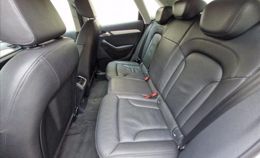 AUDI Q3 1.4 TFSI Attraction S Tronic 2017/2018