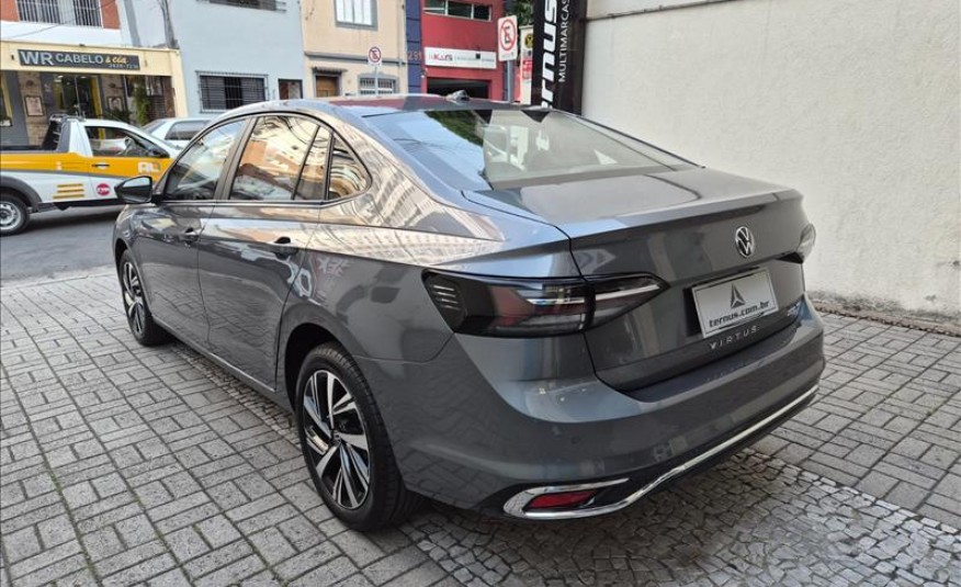 VOLKSWAGEN VIRTUS 1.0 200 TSI Highline 2023/2024