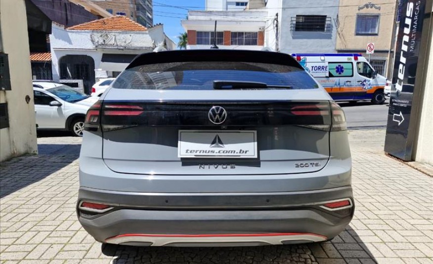 VOLKSWAGEN NIVUS 1.0 200 TSI Highline 2022/2023
