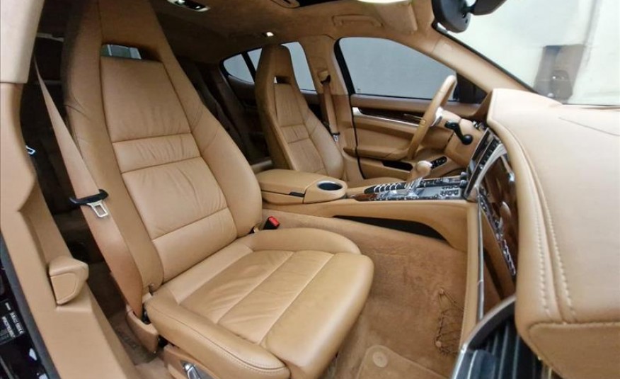PORSCHE PANAMERA 4.8 S V8 Turbo 2011/2012