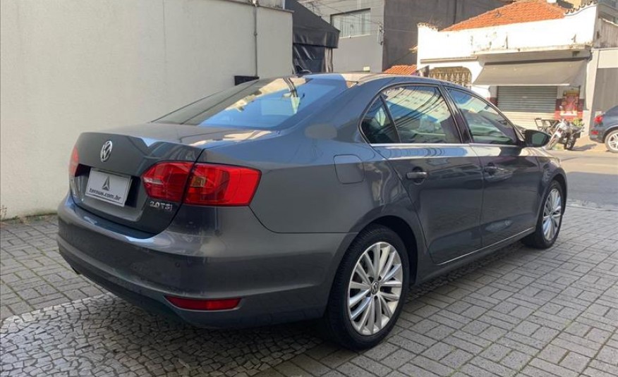 VOLKSWAGEN JETTA 2.0 TSI Highline 200cv 2012/2012